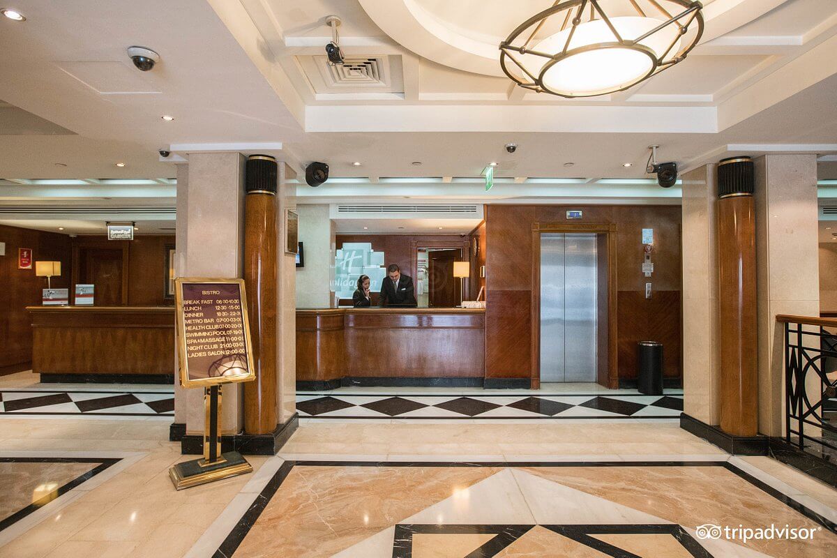 lobby-